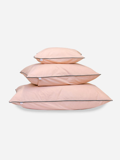 Beata Heuman powder pillowcase